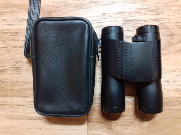 Soure Binoculars U.K. Design No 2032504 (szinhzi tvcs brtokkal)