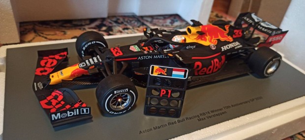 Spark 1:18 Max Verstappen F1 RB16 70th Anniversary gyji modellaut