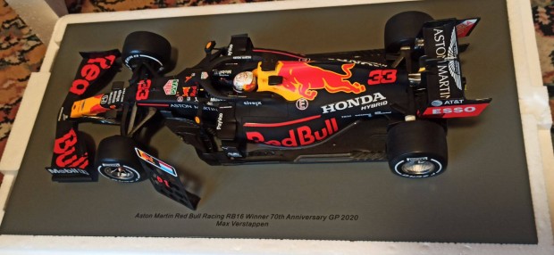 Spark Max Verstappen 1:18 RB16 70th Anniversary gyjti modell