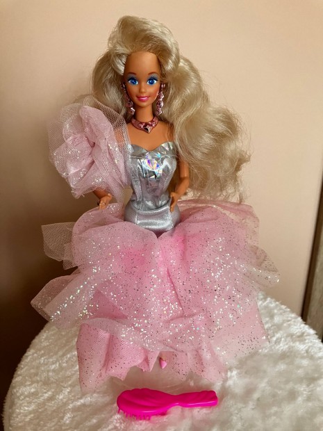 Sparkle Eyes Barbie 1991