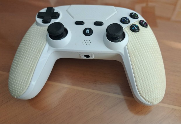 Spartan PS4 kontroller (hibs)