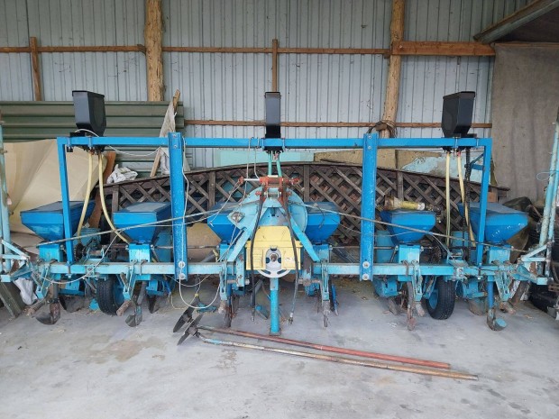 Spc-6 szemenk�nti vet�g�p