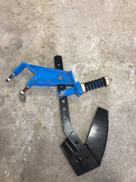 Spc m�tr�gya csoroszlya