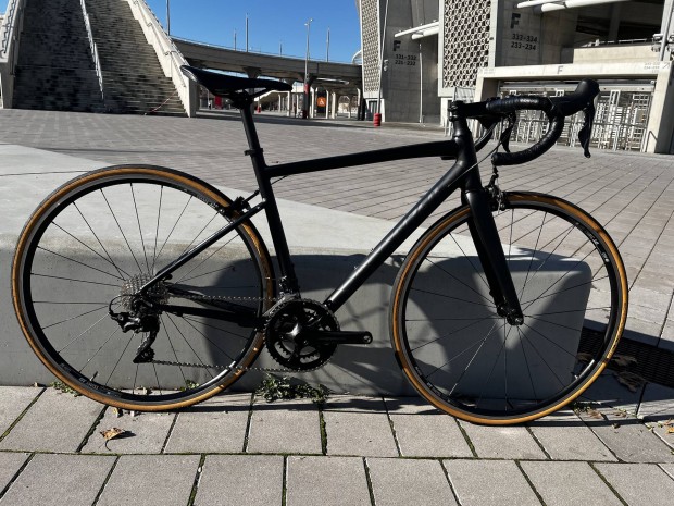 Specialized Allez Elite 2020, 52-es, Shimano 105 R7000 vltval