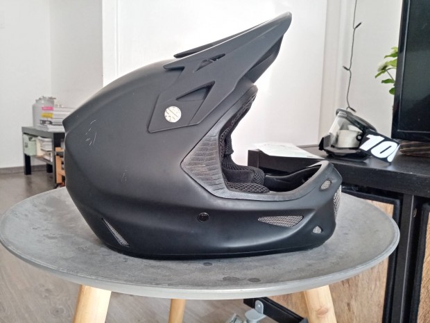 Specialized Dissident Comp Fullface bukósisak