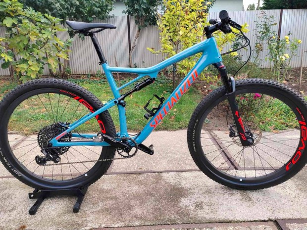 Specialized Epic Expert 2019 carbon Mountain bike mtb fully kerkpr