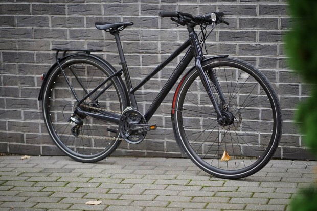 Specialized Sirrus EQ Black Top LTD vrosi fitness kerkpar