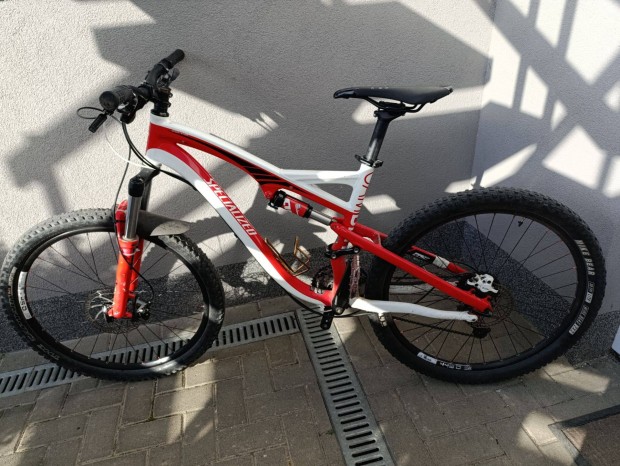 Specialized kerkpr elad