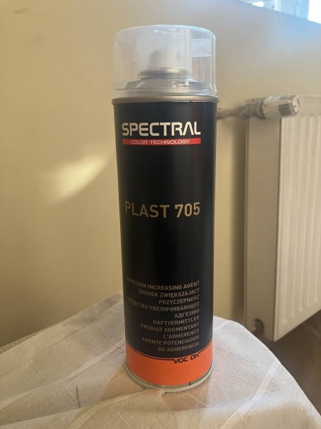 Spectral 705 Spray Tapadásjavító És Műanyag Alapozó Spray