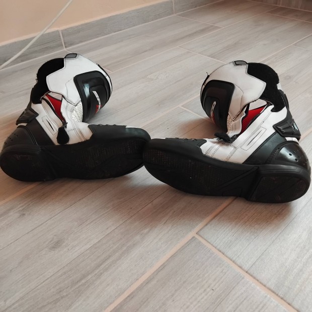 Speed Up motoros csizma