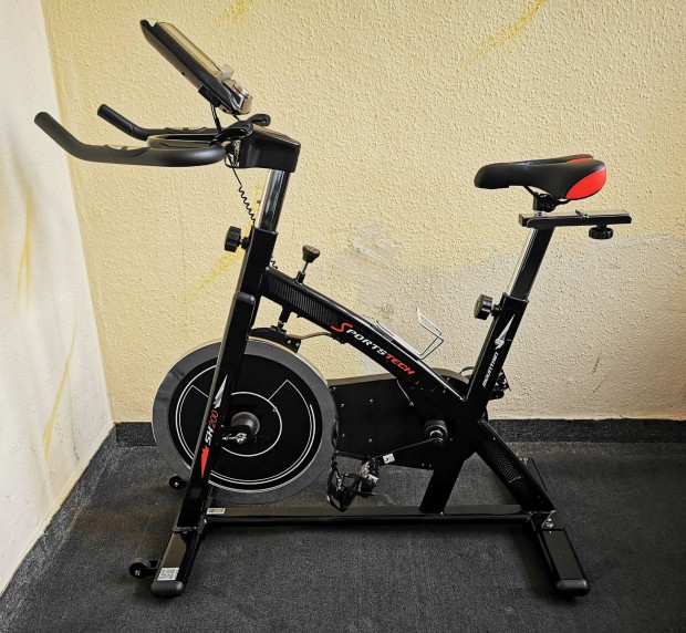 Sportstech SX-200 spinning kerkpr 22kg-os lendkerkkel!