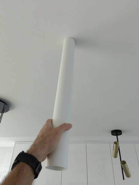 Spotlmpa fehr 60 cm hossz 