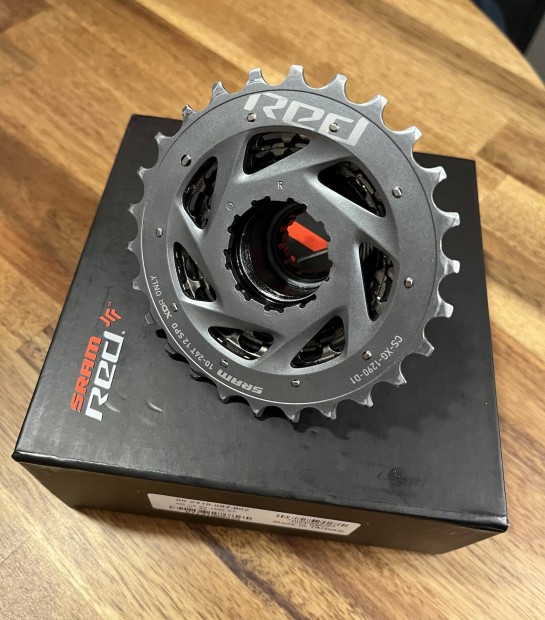 Sram Red XG-1290 10-26 sor elad.