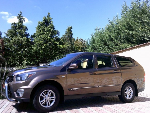 Ssangyong Actyon Sports 2.0 e-Xdi DLX Plus 4WD...