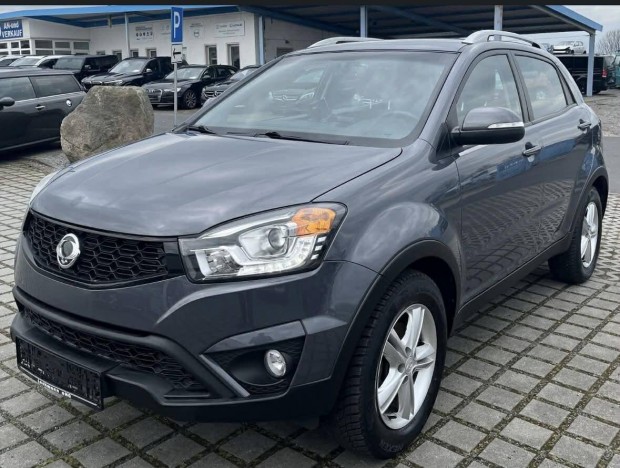 Ssangyong Korando 2.0 e-Xdi DLX AWD (Automata)...