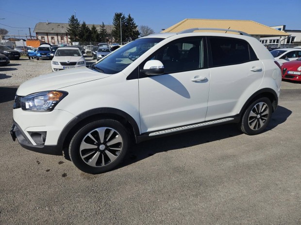 Ssangyong Korando 2.0 e-Xdi DLX Plus Kl�ma.4 El...