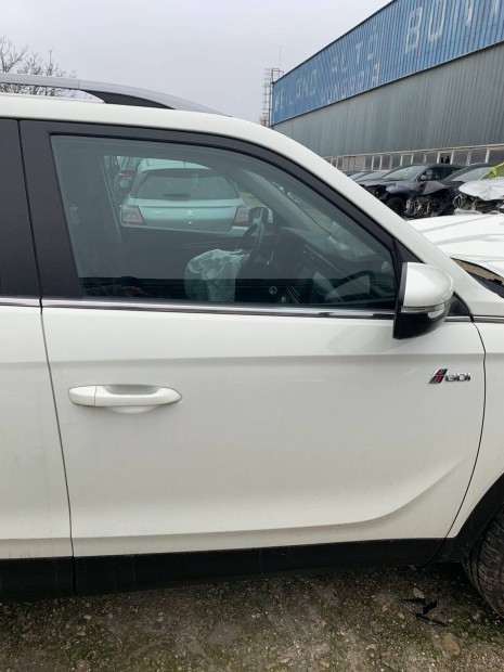 Ssangyong Korando Ajt� Jobb els�