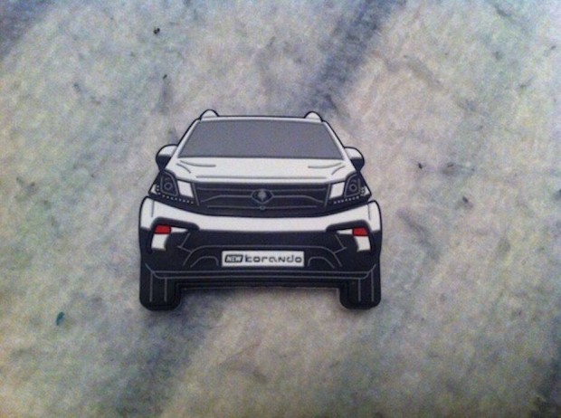 Ssangyong Korando egyedi gumis USB pendrive 8 GB