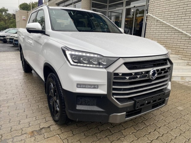 Ssangyong Musso Grand 2.2 e-Xdi Style 4WD Előre...