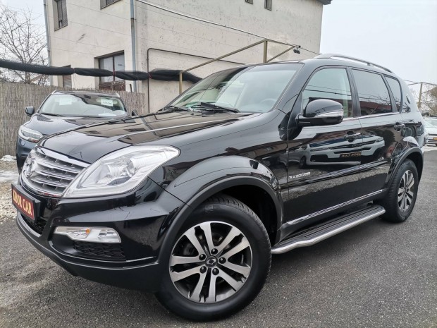 Ssangyong Rexton 2.0 e-Xdi DLX Plus 4WD (Automa...