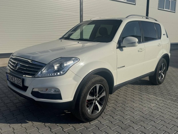 Ssangyong Rexton 2.2 e-Xdi DLX 4WD 2kulcs! 7 sz...