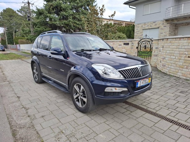 Ssangyong Rexton 2.2 e-Xdi DLX Plus 4WD (Automa...