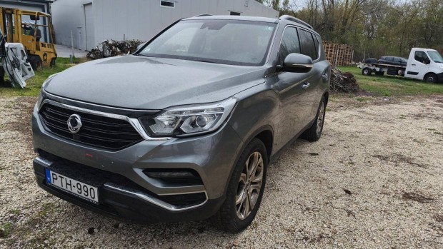 Ssangyong Rexton 2.2 e-Xdi Premium 4WD (Automat...