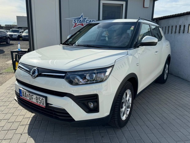 Ssangyong Tivoli 1.5 GDi-T Clever Magyar / Gara...