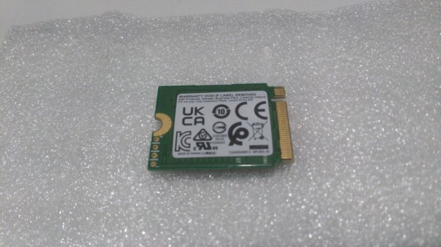 Ssstc CL1-3D128-Q11 128 GB Nvme SSD + Nvme PCI eszköz