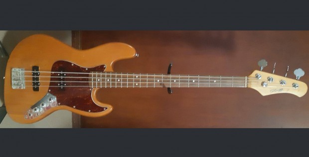 Stag B300-NS Jazz bass