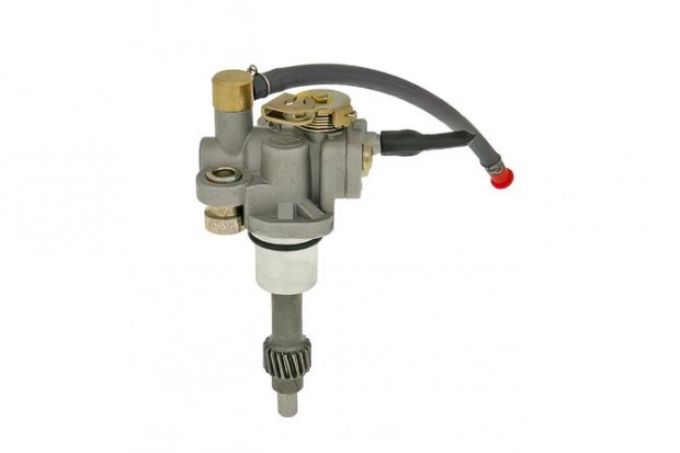 Standard Parts Olajszivatty� Kymco / Sym f�gg�leges