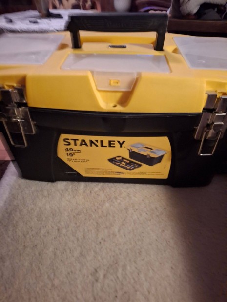 Stanley 19" Szerszmoslda csavartartval, fmcsatos (Stst1-75521)