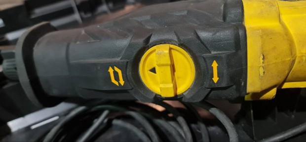 Stanley fatmax Fme365 orrfrsz 1050w kis hibval