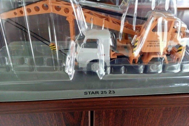 Star 25.23 daru "Lengyel TGK DEA" kisauto modell 1/43 Elad