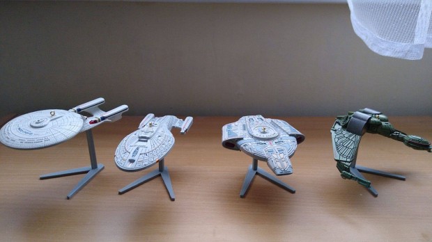 Star Trek mini hajk USS Enterprise, Voyager, Defiant, Bird of prey