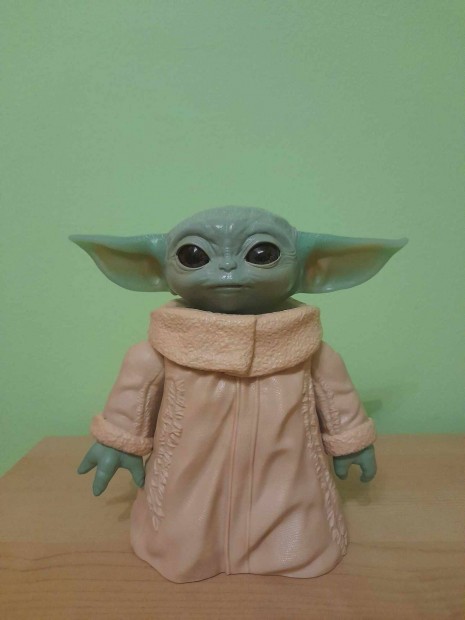 Star Wars Baby Yoda figura, 15 cm