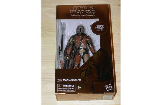 Star Wars Black Series 15 cm (6") The Mandalorian (Carbonized) figura