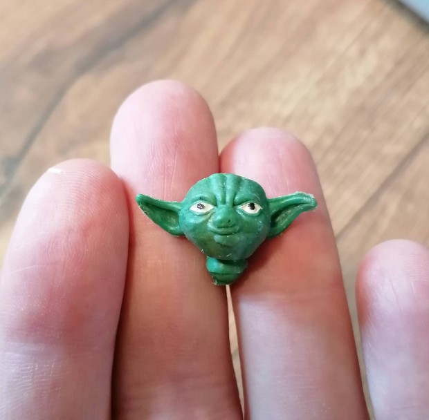 Star Wars Csillagok Hborja trafikos magyar Yoda figura fej