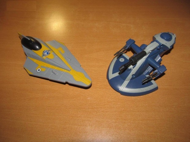 Star Wars Epic Battles jrgnyok: Jedi Starfighter & AAT (Hasbro, 2011