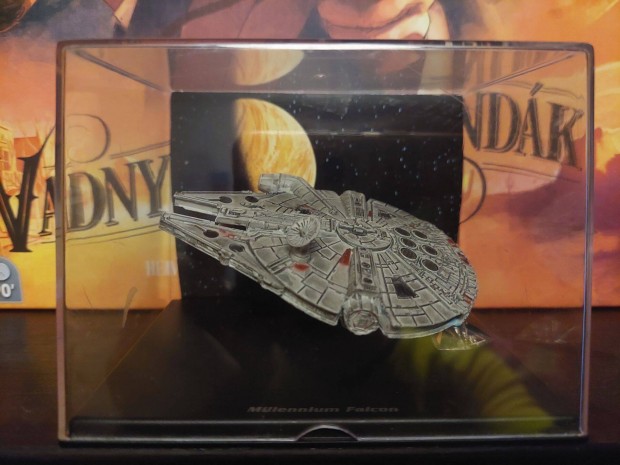 Star Wars Millenium Falcon model Lucasfilm A legritkbban fellelhet