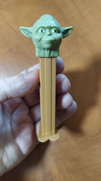 Star Wars PEZ cukor adagol (Yoda)