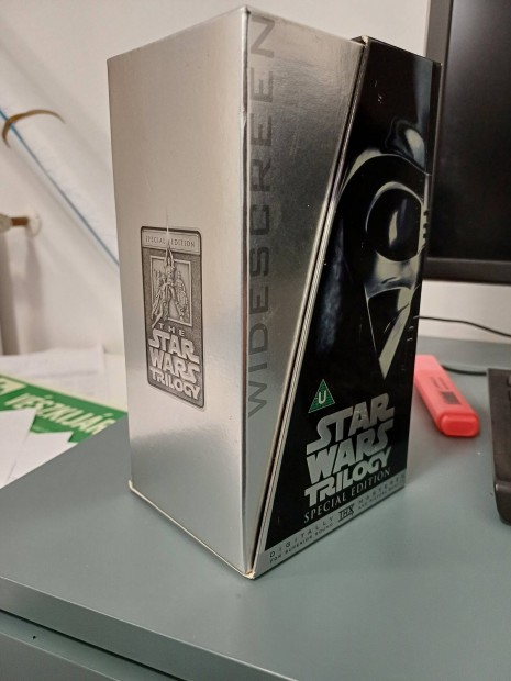 Star Wars Trilogy VHS dszdobozos