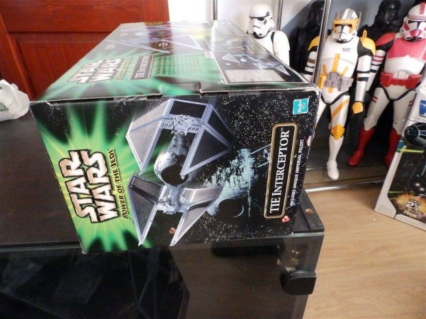 Star Wars - Csillagok Háborúja 2001 Power of the Jedi Tie Interceptor