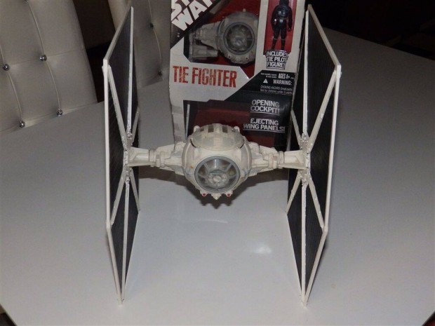Star Wars - Csillagok Háborúja TIE Fighter /LN (nagyméretű szárny)