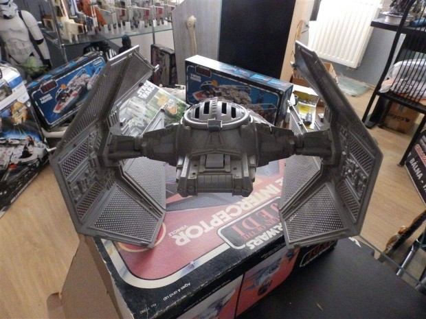 Star Wars - Csillagok Háborúja Vintage "TIE Interceptor Vehicle"