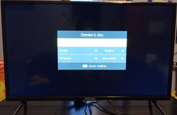 Starlight Led tv, monitor. 32"-os. Új! Dobozában. Beépített műholdvevő