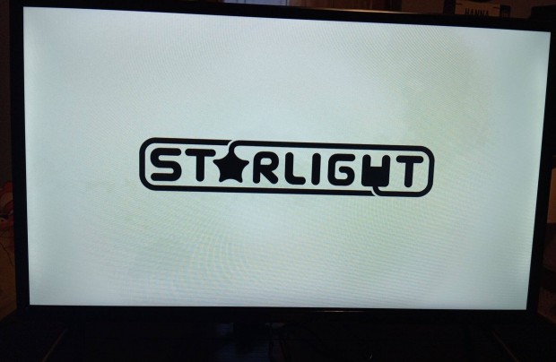 Starlight led tv, monitor. 32"-os. Beépített műholdvevővel. Új!