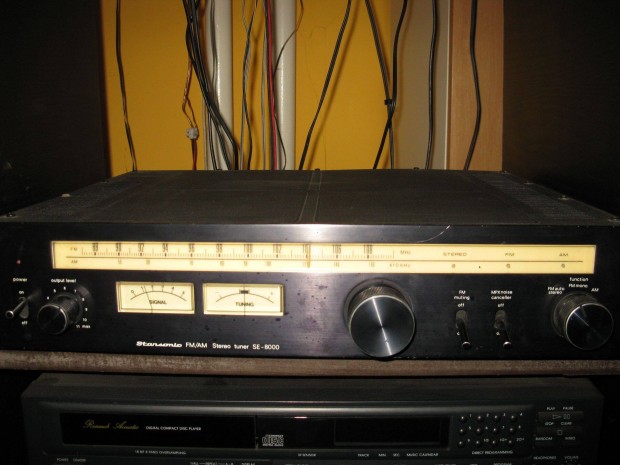 Starsonic vintage stereo tuner SE-8000