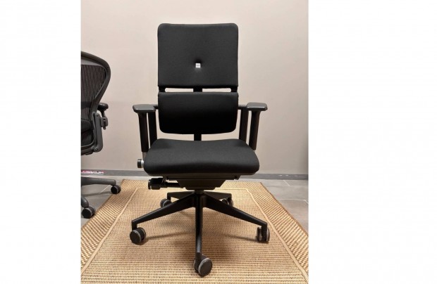 Steelcase Please V2 irodai forgszk