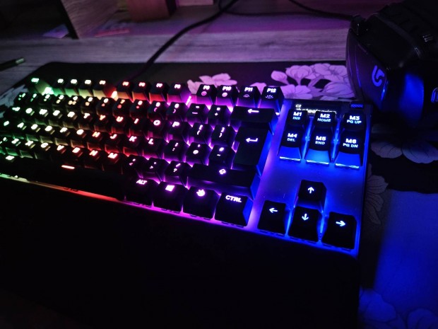 Steelseries Apex 7 Tkl (Red Switch)